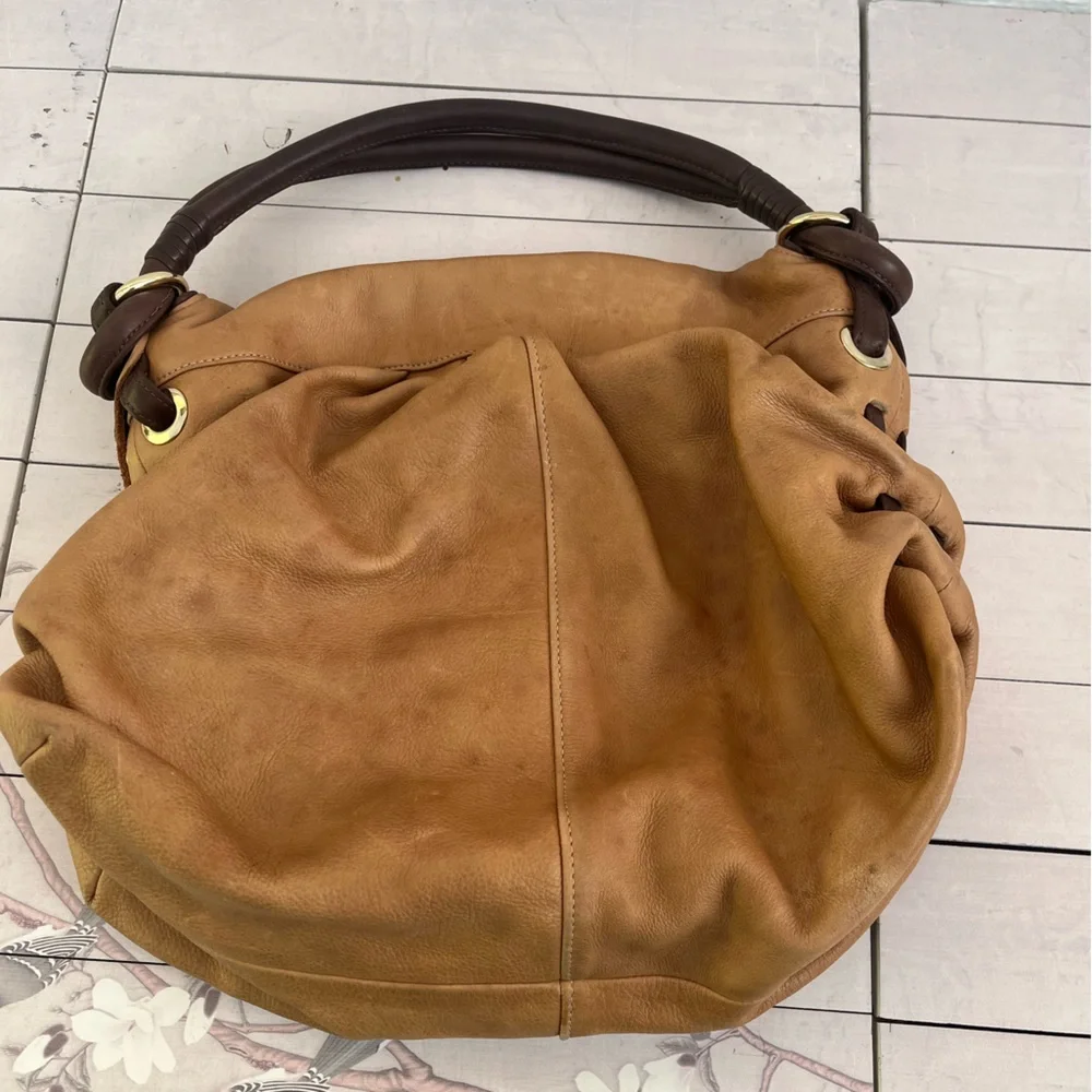 Stylish Tan Leather Women's Bag